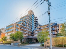 【東京都/江戸川区西葛西】バームハイツ西葛西 外観：総戸数220戸の大規模マンション、安心感のある管理体制が魅力です。