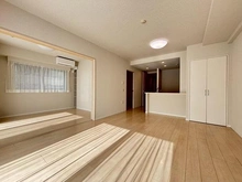 【東京都/江戸川区西葛西】グリーンホームズステーシア 室内