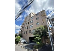 【東京都/江戸川区東葛西】セザール第二葛西 外観：葛西駅徒歩7分に位置するマンション