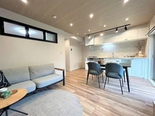 【東京都/世田谷区世田谷】東建第2上町マンション リビングダイニングはダウンライトを採用しており、明るい印象です。