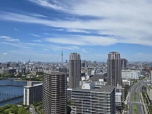 【東京都/江東区豊洲】アーバンドックパークシティ豊洲タワーA 東京スカイツリーを望む眺望（天候等条件によります）