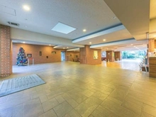【東京都/江東区豊洲】スターコート豊洲 季節により飾りつけのあるエントランス