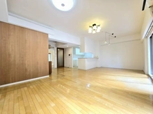 【東京都/江東区豊洲】東京フロントコート 南西に面した明るいリビングダイニング