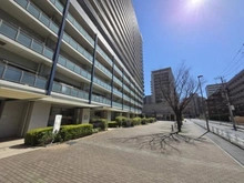 【東京都/江東区豊洲】東京フロントコート メインエントランスまでのアプローチ