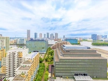 【東京都/江東区豊洲】パークホームズ豊洲ザ　レジデンス 東雲のタワー群、東京ゲートブリッジ、舞浜・葛西方面を望む眺望