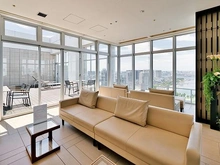 【東京都/江東区有明】ブリリア有明シティタワー 最上階の贅沢な景色を望むメインラウンジ（３２階）