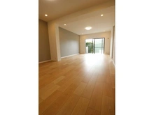 【神奈川県/横浜市鶴見区北寺尾】獅子ケ谷ヒルズ 【リビングダイニング】16帖の開放的な空間