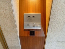 【神奈川県/横浜市鶴見区鶴見】プラウド横濱鶴見二見台 鍵をかざすだけのノンタッチキー採用