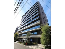 【神奈川県/横浜市鶴見区生麦】クリオ横濱生麦アーバンマークス 外観：間口約8.5ｍの明るく開放感のあるワイドスパンタイプです。お洒落な「アイランドキッチン」を採用しています。