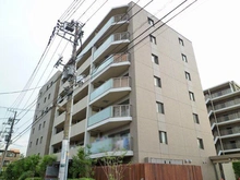 【神奈川県/川崎市川崎区東門前】リビオ川崎東門前 外観：ウォークインクローゼット、ディスポーザー、食器洗い乾燥機、床暖房など、充実した設備仕様のマンション