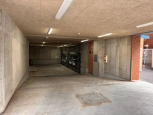 【神奈川県/横浜市鶴見区生麦】リブゼ横浜クレインポート 【駐車場】月額17,000円～21,000円で利用可能（原則1住戸1台）