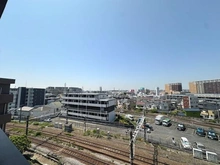 【神奈川県/横浜市鶴見区尻手】グリーンコーポ川崎ニューシティスクウェア ＜眺望写真（2026年5月撮影）＞　最上階7階・南西向きにつき、陽当たり・眺望良好