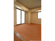 【神奈川県/川崎市幸区戸手】グラン・エステ川崎ツインタワー壱番館 ＜洋室約6.4帖＞　※画像は実際の写真に一部CG加工、修正したものです