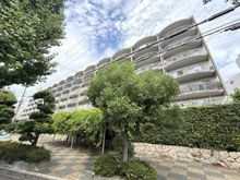 【大阪府/茨木市下穂積】さんくれーる茨木B棟 外観：現地外観写真