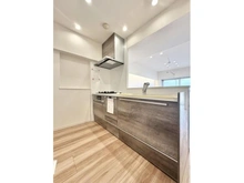 【東京都/大田区大森北】ソフトタウン大森 システムキッチン新規交換（浄水器＆食洗器付き）