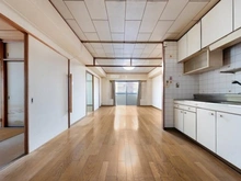 【東京都/中野区本町】中野本町マンション 南西角住戸で日当たり良好なリビング