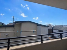 【東京都/杉並区和田】テラス杉並蚕糸の森 東向きのため陽当たり良好