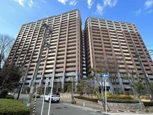 【大阪府/大阪市淀川区新高】リーザス大阪 外観