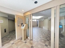 【大阪府/豊中市刀根山元町】グランドール豊中・刀根山 エントランス