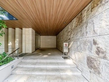 【東京都/練馬区南田中】プレミスト井荻 ○エントランス