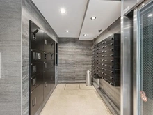 【東京都/練馬区東大泉】ライオンズマンション大泉学園第2 ○エントランス・宅配ロッカー