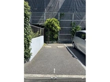 【埼玉県/さいたま市大宮区東町】藤和シティホームズ大宮氷川参道 平置きの専用駐車場です　月額15000円