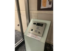 【東京都/八王子市子安町】サザンスカイタワーレジデンス EVホール前には二重オートロック有
