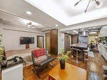 【東京都/北区田端】ブレッサ西日暮里 ペニンシュラキッチンが目を引く、洗練されたLDK