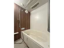 【大阪府/大阪市東住吉区田辺】Brillia田辺 1418サイズのユニットバスでゆったりと入浴できます♪