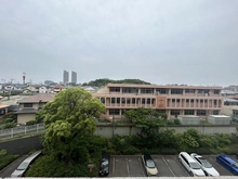 【大阪府/堺市堺区三国ヶ丘御幸通】堺東ヴューモ 5階部分南東向　バルコニー