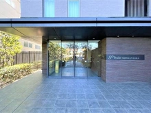 【大阪府/堺市北区長曽根町】プレイズ新金岡 高級感あふれるエントランス