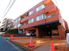 【東京都/大田区南馬込】シャンボール南馬込 外観：ウォークインクローゼット・オープンシューズクローク付、収納豊富なゆとりの2LDK