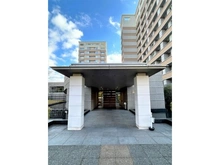 【愛知県/名古屋市千種区高見】セントラルガーデン・レジデンスA エントランスに防犯カメラなどセキュリティ面にも配慮