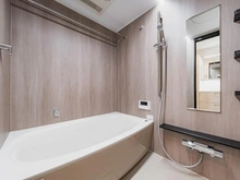 【東京都/新宿区四谷】ライオンズ四谷タワーゲート 1418サイズのゆったりとした浴室!