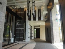 【東京都/北区浮間】クレストガーデンレジデンス エントランス