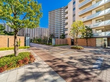 【東京都/北区王子】ザ・ガーデンズ東京王子カームコート 敷地内プラザガーデン