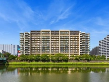 【東京都/北区浮間】ヴェレーナシティ　パレ・ド・プラージュ 外観：新河岸川沿岸に佇むビッグコミュニティ