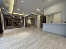 【京都府/京都市下京区西七条西石ケ坪町】プレサンスロジェ京都西大路五条 リビング