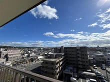 【京都府/京都市伏見区深草下川原町】コトーハイツ伏見稲荷C棟 外観：最上階、南向きの眺望です♪