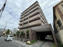 【京都府/京都市下京区西七条東久保町】コスモシティ梅小路公園 外観：外観（メインエントランス側）総戸数189戸
