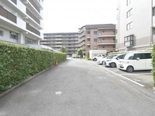【京都府/京都市伏見区醍醐大構町】デルパ醍醐 駐車場