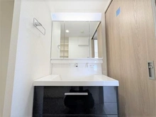 【京都府/京都市右京区西京極佃田町】エスリード西京極 シャワー洗面台です♪