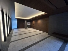 【京都府/京都市南区唐橋平垣町】メイツ京都西大路 オートロックにつき安心のセキュリティ