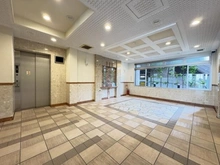 【京都府/京都市南区吉祥院新田弐ノ段町】パデシオン西大路ＩＩ番館 共用部もきれいに管理されております！