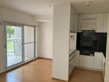 【兵庫県/神戸市灘区篠原中町】パレ六甲篠原 リビング