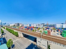 【東京都/品川区東品川】品川イーストシティタワー 東向きの眺望からはお台場を望めます（天候による）