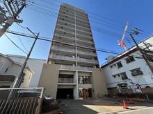 【兵庫県/尼崎市神田北通】ベレッツァ尼崎 外観：２００４年築　１５階建
