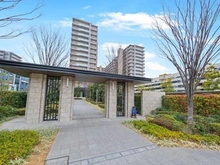 【兵庫県/尼崎市長洲西通】クラッシィハウス尼崎　GRAND　PLACE エントランスアプローチ