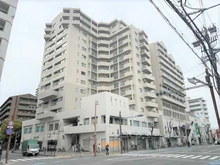 【兵庫県/尼崎市潮江】アミング潮江イーストA参棟 外観：安心のオートロック付きマンションです♪