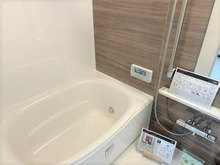【兵庫県/尼崎市尾浜町】パレス南塚口壱号棟 浴室暖房乾燥機付きです♪
